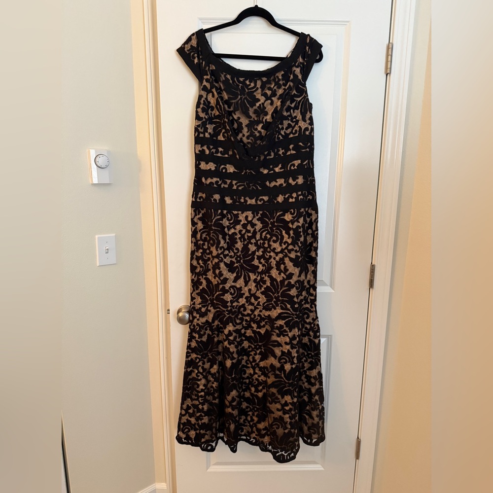Tadashi Shoji Black and Tan Floral Maxi Dress